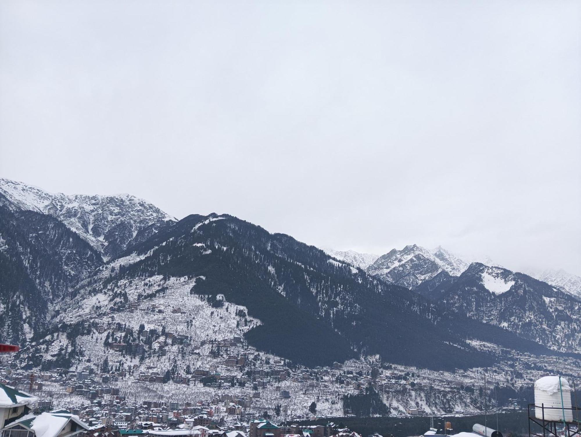 Pinnacle View, Manali
